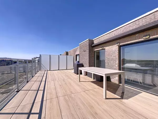 Penthouse te koop nabij het strand.