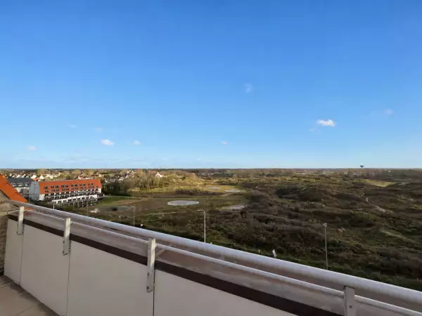 Penthouse met zuidgericht terras en duinenzicht te Nieuwpoort-Bad